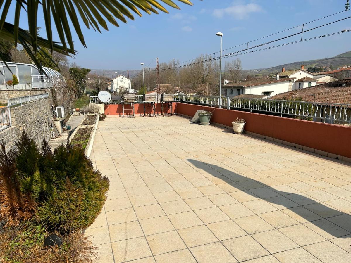 Le Mas De Campels Apartman Saint-Georges-de-Luzençon Kültér fotó