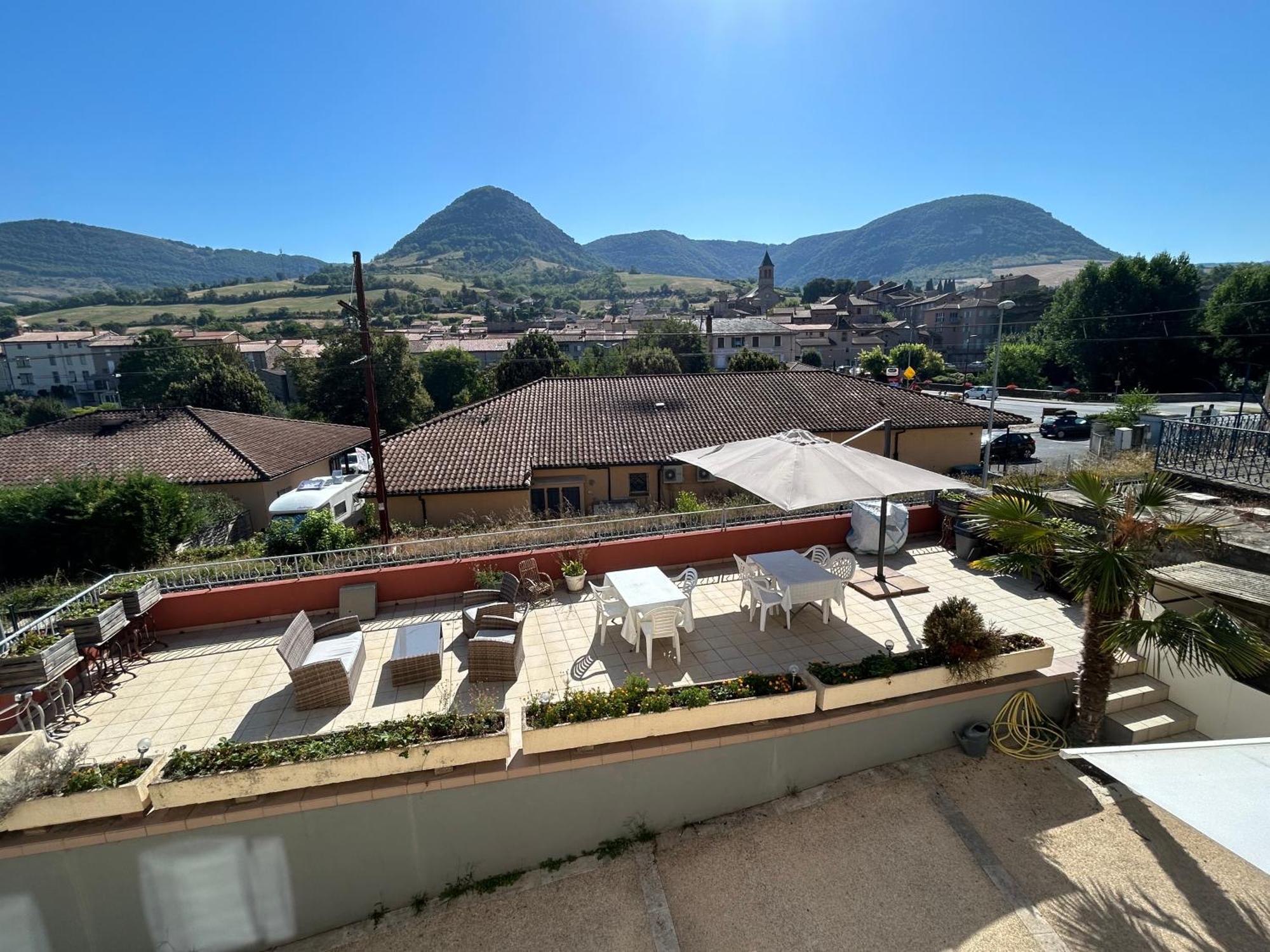 Le Mas De Campels Apartman Saint-Georges-de-Luzençon Kültér fotó